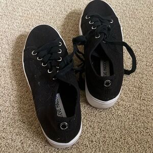 Steve Madden sneakers black platform 6.5